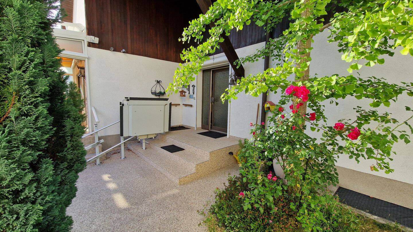 Property thumbnail 6