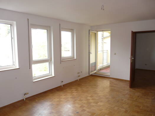 Studio zum Kauf 49.000 € 2 Zimmer 55,3 m² 3. Geschoss Crimmitschau 08451