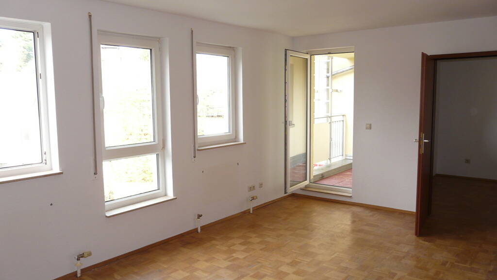Studio zum Kauf 49.000 € 2 Zimmer 55,3 m² 3. Geschoss Crimmitschau 08451