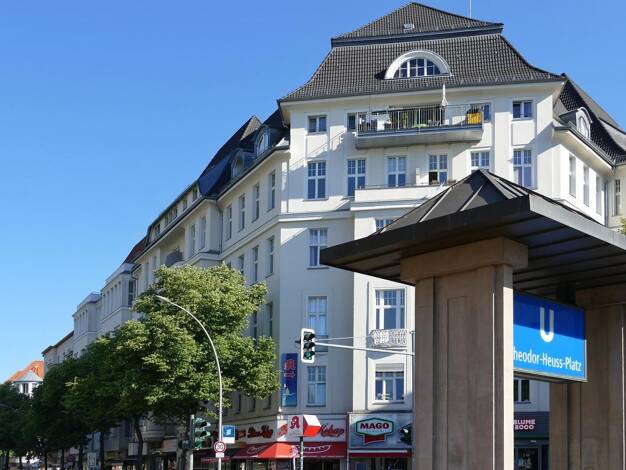 Terrassenwohnung zur Miete 2.400 € 3 Zimmer 132 m² Dachgeschoss, 3. Geschoss frei ab sofort Berlin 14050
