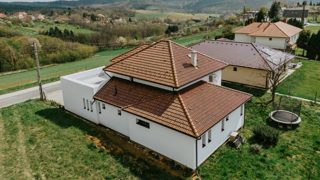 Mehrfamilienhaus zum Kauf 385.000 € 7 Zimmer 241 m² 1.358 m² Grundstück Zalaegerszeg 8900