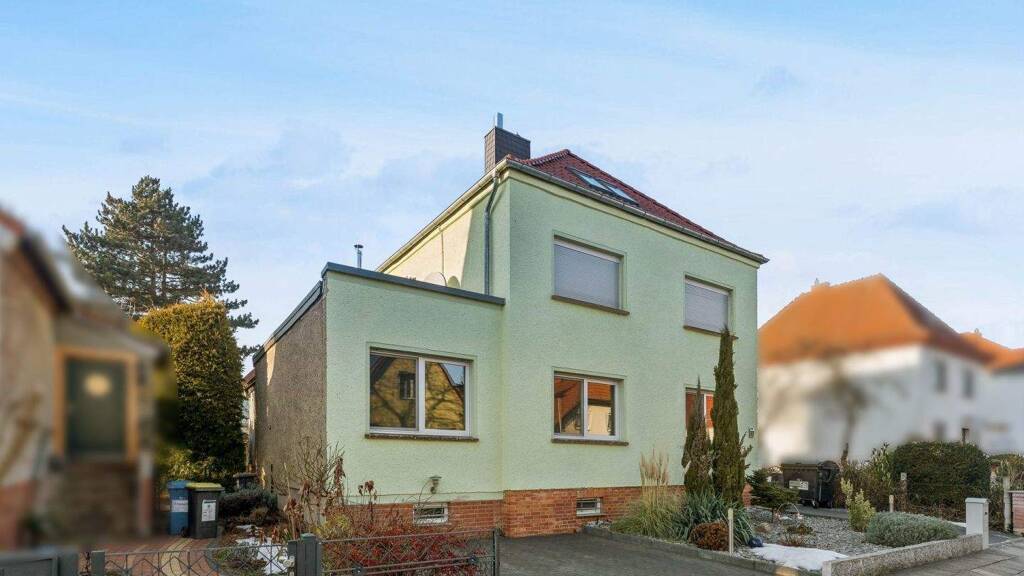 Einfamilienhaus zum Kauf 495.000 € 6 Zimmer 199 m² 552 m² Grundstück Sudenburg Magdeburg 39116