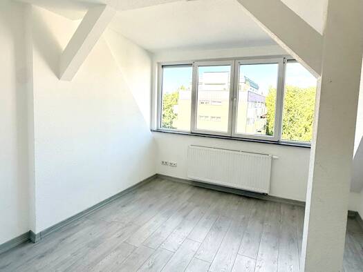 Terrassenwohnung zur Miete 980 € 2 Zimmer 58 m² Geschoss 4/5 frei ab sofort Rennweg Nürnberg 90489