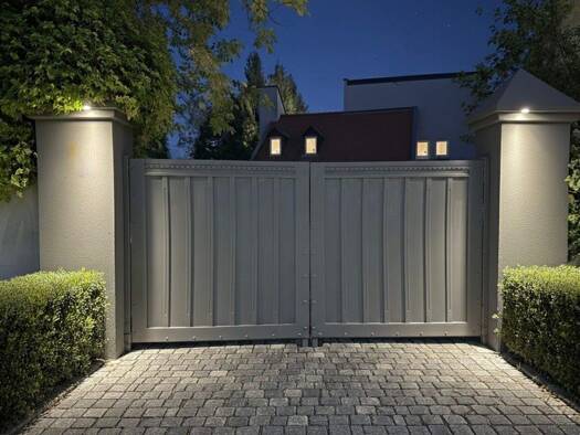 Villa zum Kauf provisionsfrei 7 Zimmer 400 m² 1.200 m² Grundstück frei ab 01.08.2026 Kleinostheim 63801