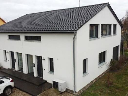 Doppelhaushälfte zum Kauf 285.000 € 4 Zimmer 114,2 m² 296 m² Grundstück Burg Burg 39288