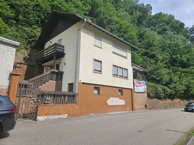 Einfamilienhaus zum Kauf 129.000 € 5 Zimmer 120 m² 596 m² Grundstück Elmstein Elmstein 67471