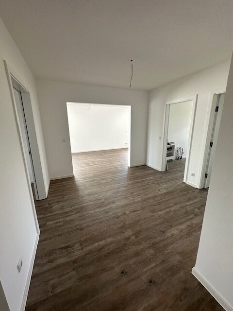 Wohnung zur Miete 1.350 € 4 Zimmer 116 m²<br/>Wohnfläche 1.<br/>Geschoss Langenhagener Str. 61a Schulenburg Langenhagen 30855