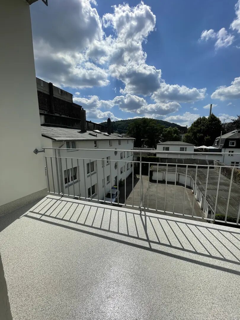 Wohnung zum Kauf provisionsfrei 146.400 € 4 Zimmer 126 m²<br/>Wohnfläche ab sofort<br/>Verfügbarkeit Moritzstrasse Arrenberg Wuppertal 42117