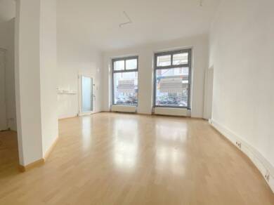 Laden zur Miete provisionsfrei 550 € 2 Zimmer 29,3 m² Verkaufsfläche St Johann Saarbrücken 66111