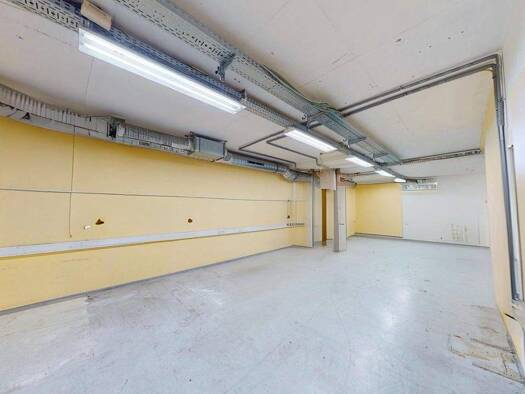 Lagerhalle zur Miete 1.800 € 164 m² Lagerfläche Valiergasse 58 Amras Innsbruck 6020