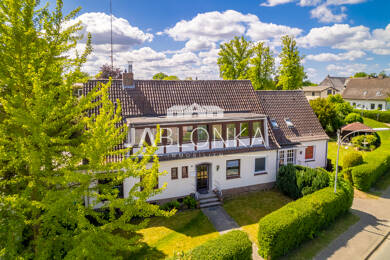 Mehrfamilienhaus zum Kauf provisionsfrei 282.000 € 11 Zimmer 276 m² 1.157 m² Grundstück Sterley Sterley 23883