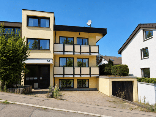 Mehrfamilienhaus zum Kauf 899.000 € 8 Zimmer 233 m² 302 m² Grundstück frei ab sofort Böblingen Böblingen 71032