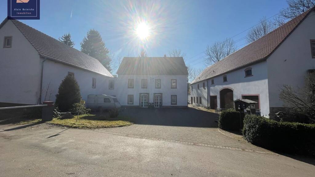 Mehrfamilienhaus zum Kauf 550.000 € 23 Zimmer 558 m² 9.725 m² Grundstück Gebersbach Waldheim 04736