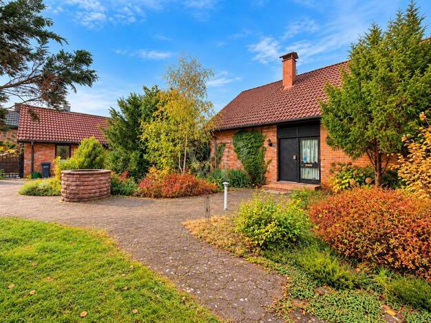 Einfamilienhaus zum Kauf 215.000 € 6 Zimmer 140 m² 840 m² Grundstück Unterlüß Südheide 29345