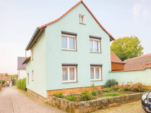Einfamilienhaus zum Kauf 79.000 € 7 Zimmer 120 m² 1.082 m² Grundstück Kleinberndten Sondershausen 99706