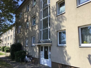 Wohnung zur Miete 505 € 2 Zimmer 54,7 m² 2. Geschoss frei ab 01.12.2024 Ostpreußenring 21 Alt-Kücknitz / Dummersdorf / Roter Hahn Lübeck 23569