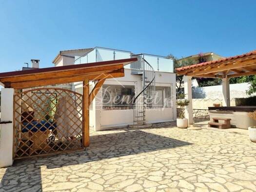Haus zum Kauf 550.000 € 7 Zimmer 184 m² Rogoznica
