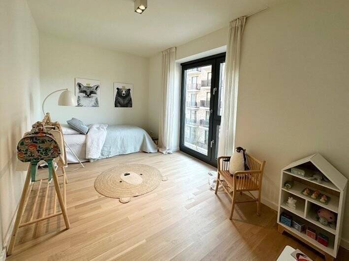 Property thumbnail 6