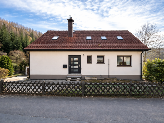 Mehrfamilienhaus zum Kauf 349.000 € 8 Zimmer 187 m² 581 m² Grundstück Kettling Werdohl 58791