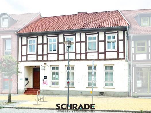 Haus zum Kauf 215.000 € 9 Zimmer 844 m² Grundstück Seehausen Seehausen 39615