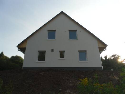 Einfamilienhaus zur Miete 1.100 € 5 Zimmer 115 m² 551 m² Grundstück Crossen Zwickau 08058