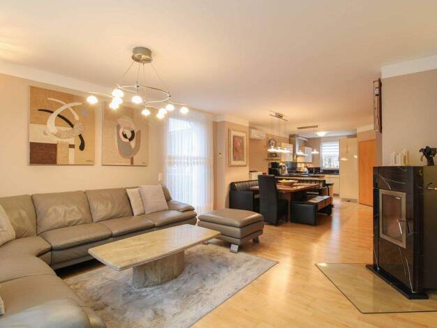 Reihenendhaus zum Kauf 995.500 € 5 Zimmer 145 m² Schwanheim Frankfurt am Main 60529