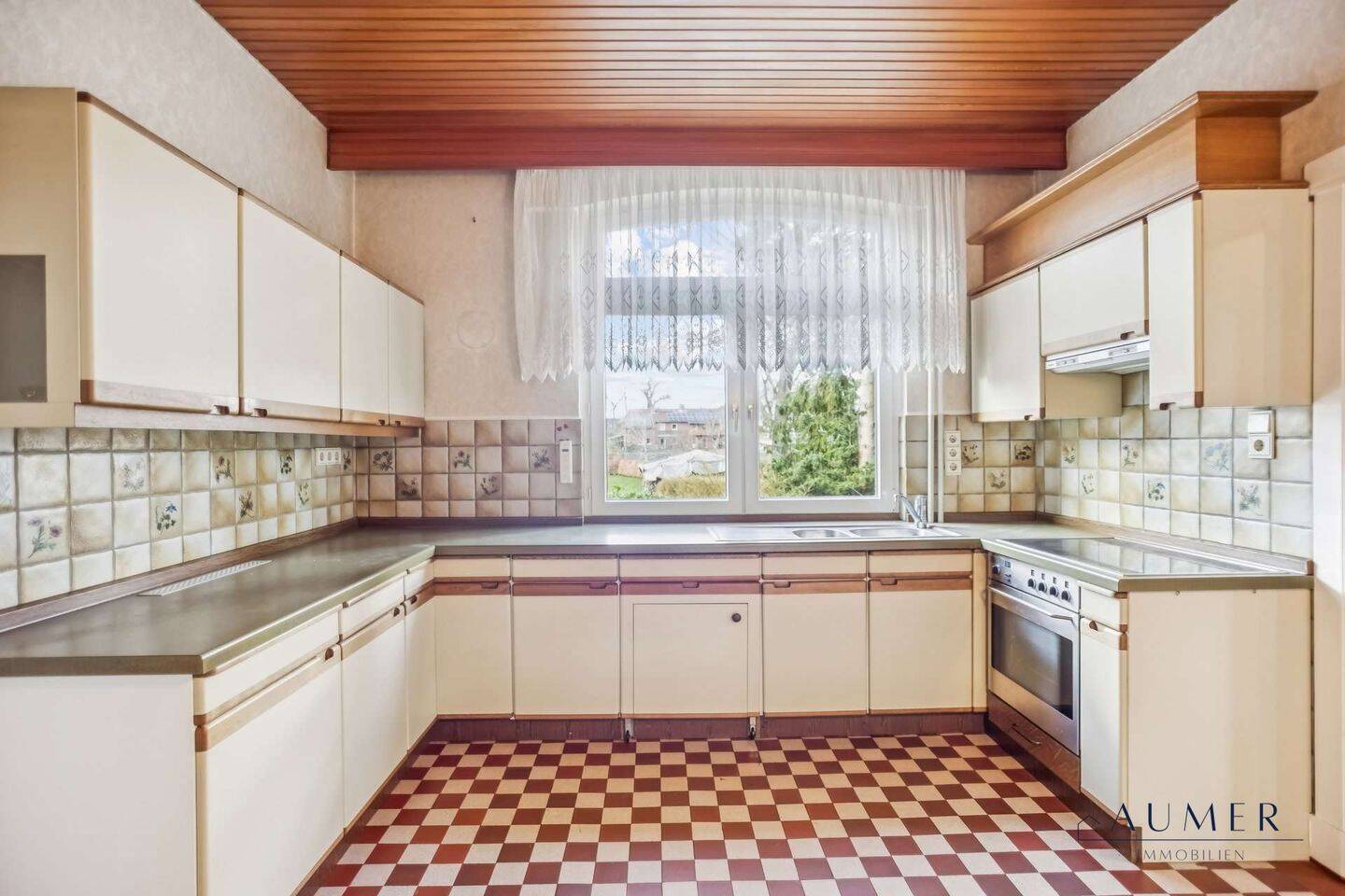 Einfamilienhaus zum Kauf - Mehr