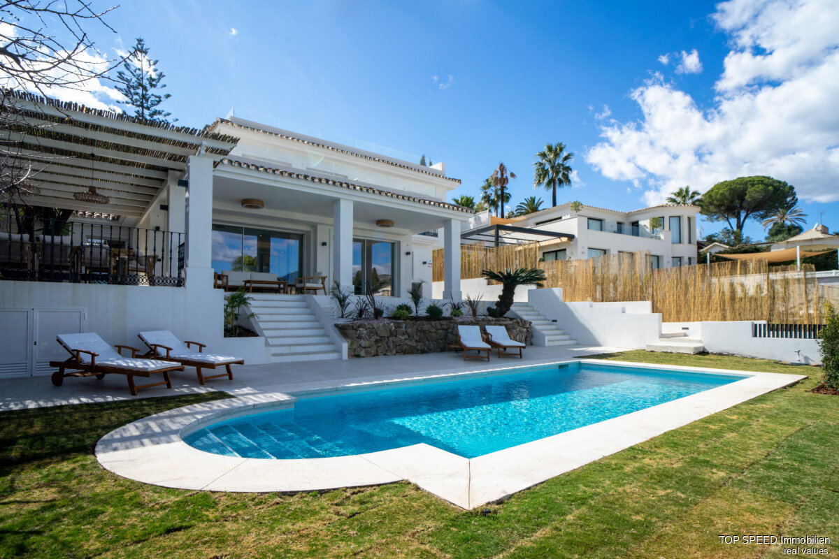 Villa zum Kauf 2.575.000 € 6 Zimmer 448 m²<br/>Wohnfläche 802 m²<br/>Grundstück Nueva Andalucia 29660