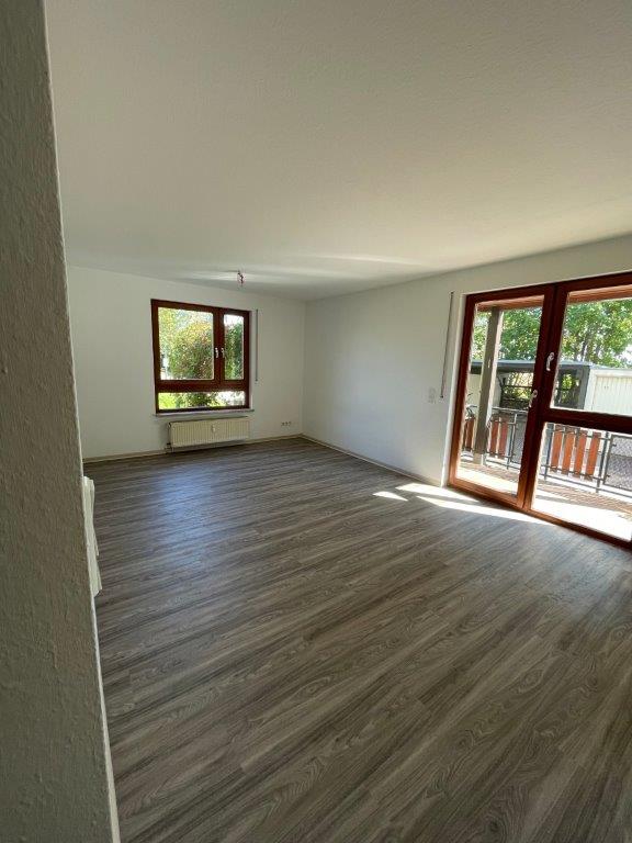 Terrassenwohnung zum Kauf 75.000 € 2 Zimmer 46 m²<br/>Wohnfläche EG<br/>Geschoss Weissenbrunn 26 Steinpleis Werdau 08412