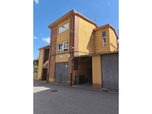 Wohnung zur Miete 450 € 3 Zimmer 95 m² 2. Geschoss Almanza 24170