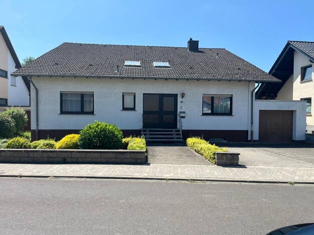 Haus zum Kauf 469.000 € 7 Zimmer 205 m² 760 m² Grundstück Bad Sobernheim 55566