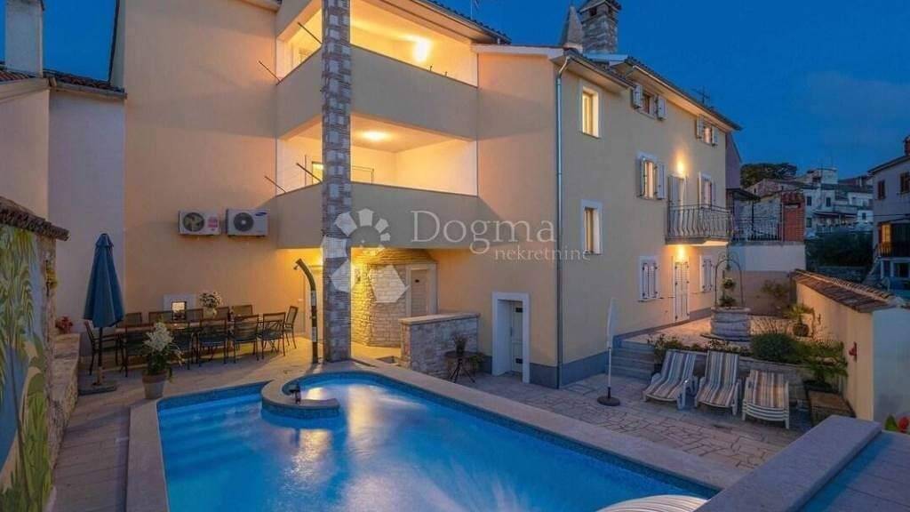 Haus zum Kauf 730.000 € 14 Zimmer 537 m² Vodnjan