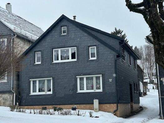 Einfamilienhaus zum Kauf 156.000 € 6 Zimmer 120 m² 1.149 m² Grundstück Meuselbach Meuselbach-Schwarzmühle 98746