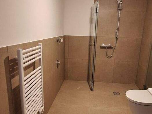 Wohnung zur Miete - Erstbezug 1.050 € 2 Zimmer 61 m² EG Hauzenberg 94051