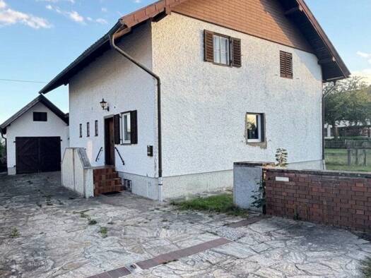 Haus zum Kauf 255.000 € 6 Zimmer 120 m² 601 m² Grundstück Braunau am Inn 5280