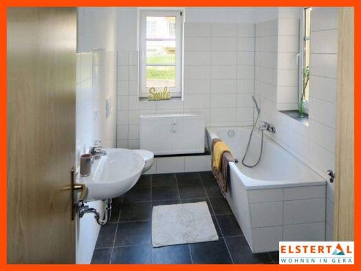 Wohnung zur Miete nur mit Wohnberechtigungsschein 379 € 3 Zimmer 80 m² 1. Geschoss Birkenhof 7 Ostviertel Gera 07546