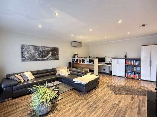 Wohnung zum Kauf 349.000 € 2 Zimmer 83,8 m² Immigrath Langenfeld 40764