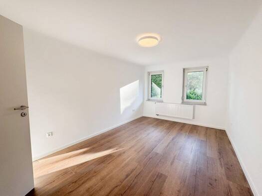 Wohnung zur Miete 1.050 € 3 Zimmer 60 m² frei ab 01.03.2026 Hofener Str. 166 Bad Cannstatt Stuttgart Bad Cannstatt 70374
