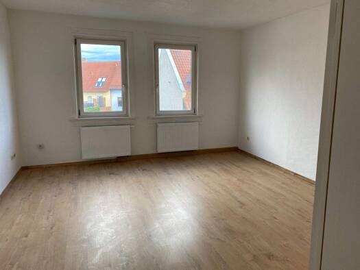 Wohnung zur Miete 420 € 2 Zimmer 57 m² 4. Geschoss frei ab 01.04.2026 Arnstadt 99310