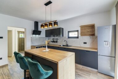 Wohnung zum Kauf 250.000 € 4 Zimmer 103 m² 1. Geschoss Novi Vinodolski center