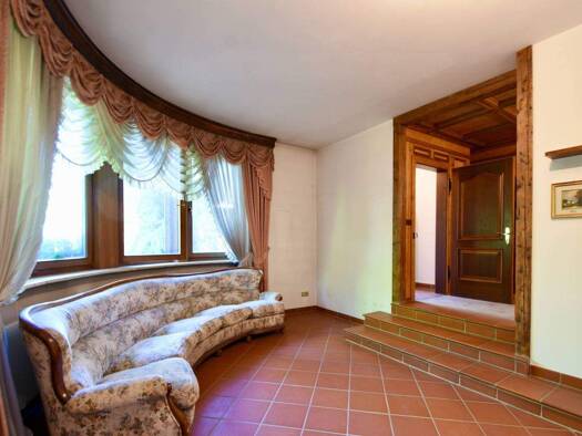 Haus zum Kauf 850.000 € 5 Zimmer 253 m² Neumarkt 39044