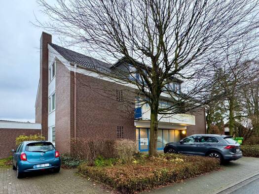 Wohnung zur Miete 770 € 2 Zimmer 69,5 m² frei ab 01.01.2026 Kleine Straße 25 Cloppenburg 49661