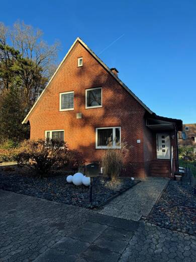 Haus zum Kauf 259.500 € 6 Zimmer 140 m² 579 m² Grundstück Auf dem Kluster Berg 4 Basdahl Bremervörde 27432