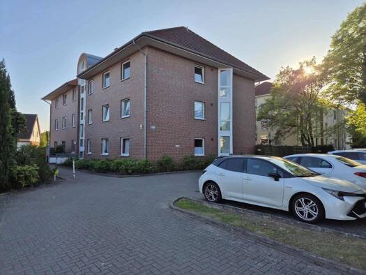 Wohnung zur Miete 690 € 3 Zimmer 80 m² Geschoss 2/3 frei ab sofort Bierden Achim 28832