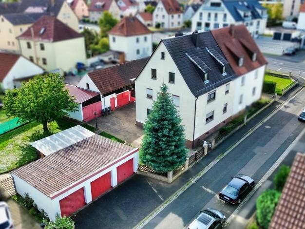 Mehrfamilienhaus zum Kauf 315.000 € 12 Zimmer 177 m² 697 m² Grundstück frei ab sofort Bergrheinfeld Bergrheinfeld 97493