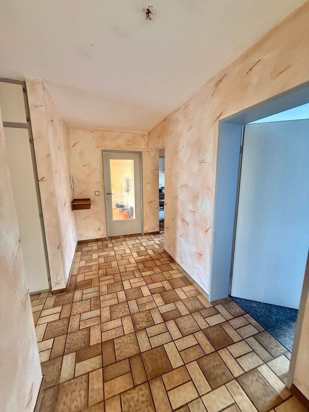 Immobilie in Brigachtal - 3-Zimmer-Wohnung mit Blick ins Grüne inklusive EBK - Bild 1