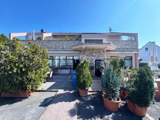 Restaurant zur Miete 2.500 € 642 m² Grundstück Büttelborn 64572