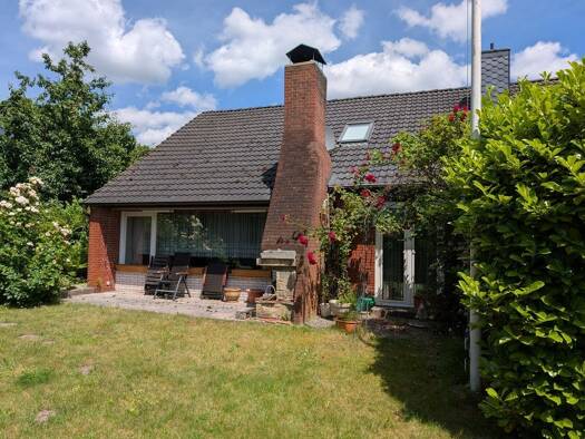 Einfamilienhaus zum Kauf 558.000 € 6,5 Zimmer 150 m² 600 m² Grundstück frei ab sofort Wedel 22880