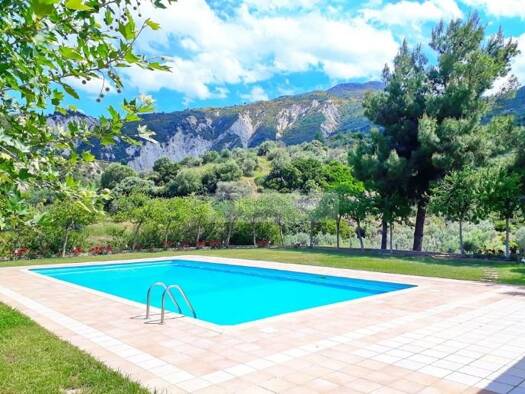 Villa zum Kauf 650.000 € 10 Zimmer 325 m² 7.300 m² Grundstück Municipality of Xylokastro and Evrostina 20400