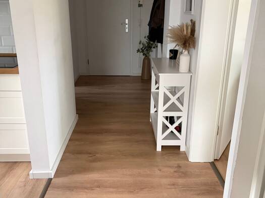 Wohnung zur Miete 1.050 € 3 Zimmer 84 m² Geschoss 1/3 frei ab 01.11.2026 Wunstorf Wunstorf 31515